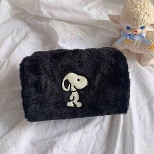 Snoopy Cosmetics Bag -  Plush Bag with Zipper